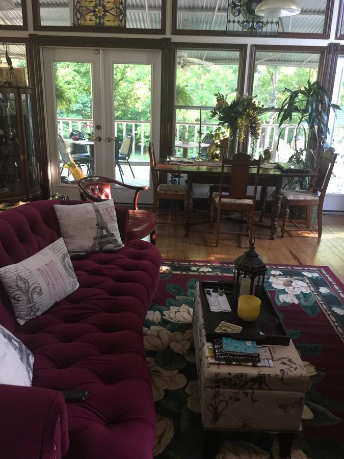 Fig Tree Manor Bed & Breakfast Palestine Exterior foto